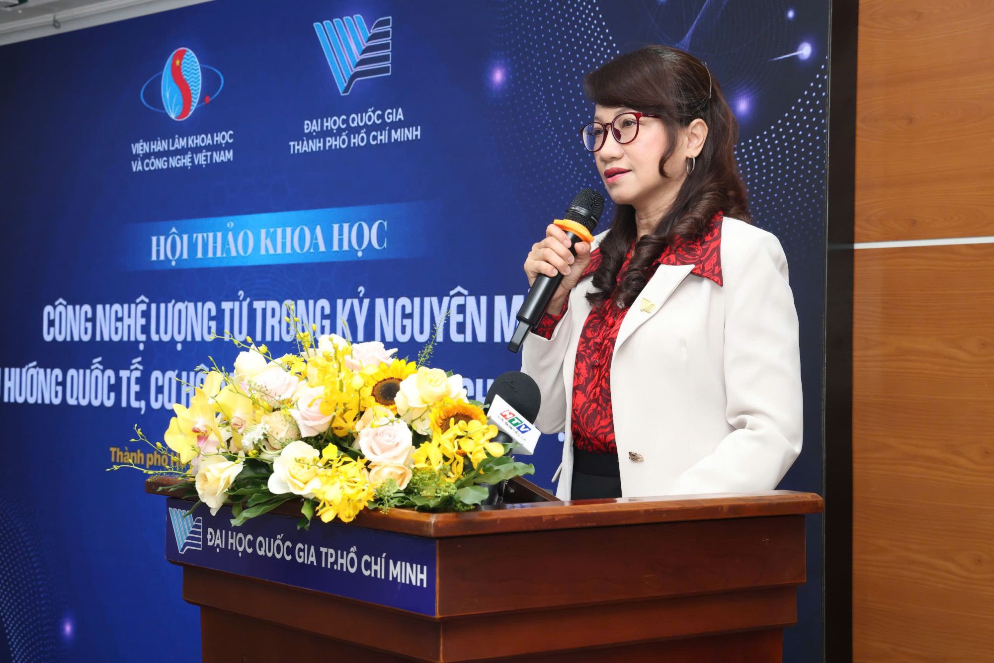 GS- TS Nguyễn Thị Thanh Mai, Giám đốc ĐHQG TPHCM