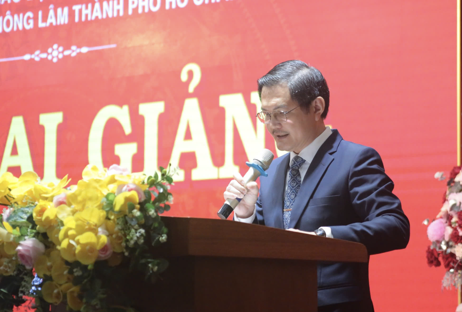 PGS-TS Nguyễn Tất Toàn, Hiệu trưởng Trường ĐH Nông Lâm TP HCM