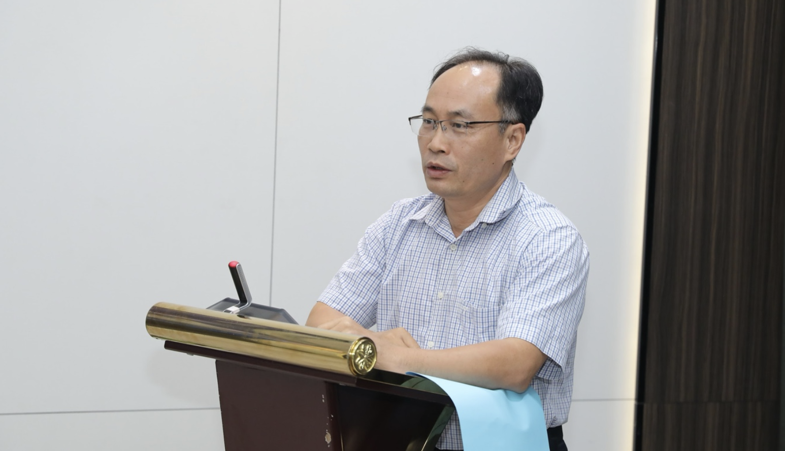 GS-TS Huỳnh Trung Hiếu