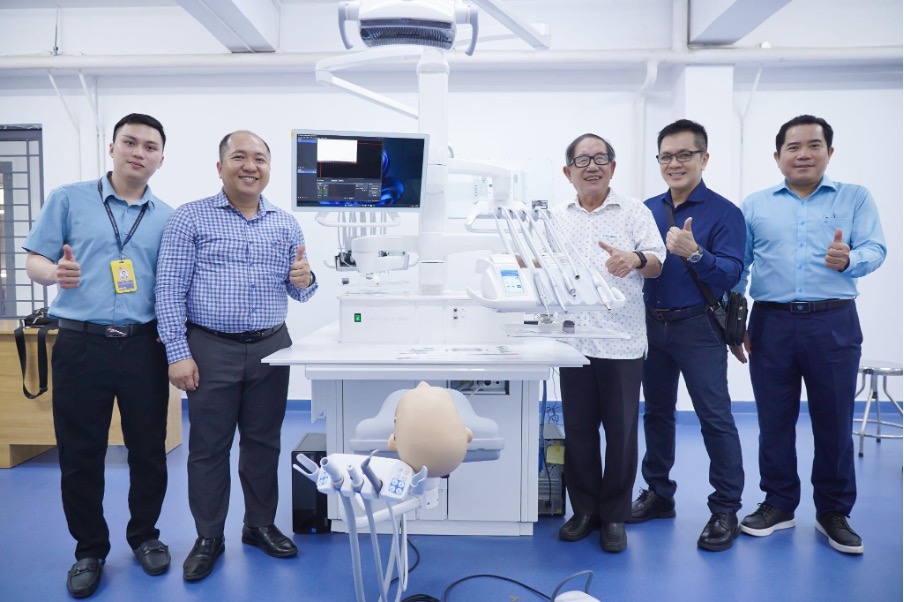 GDU ứng dụng công nghệ Planmeca CompactTM iSim vào đào tạo nha khoa