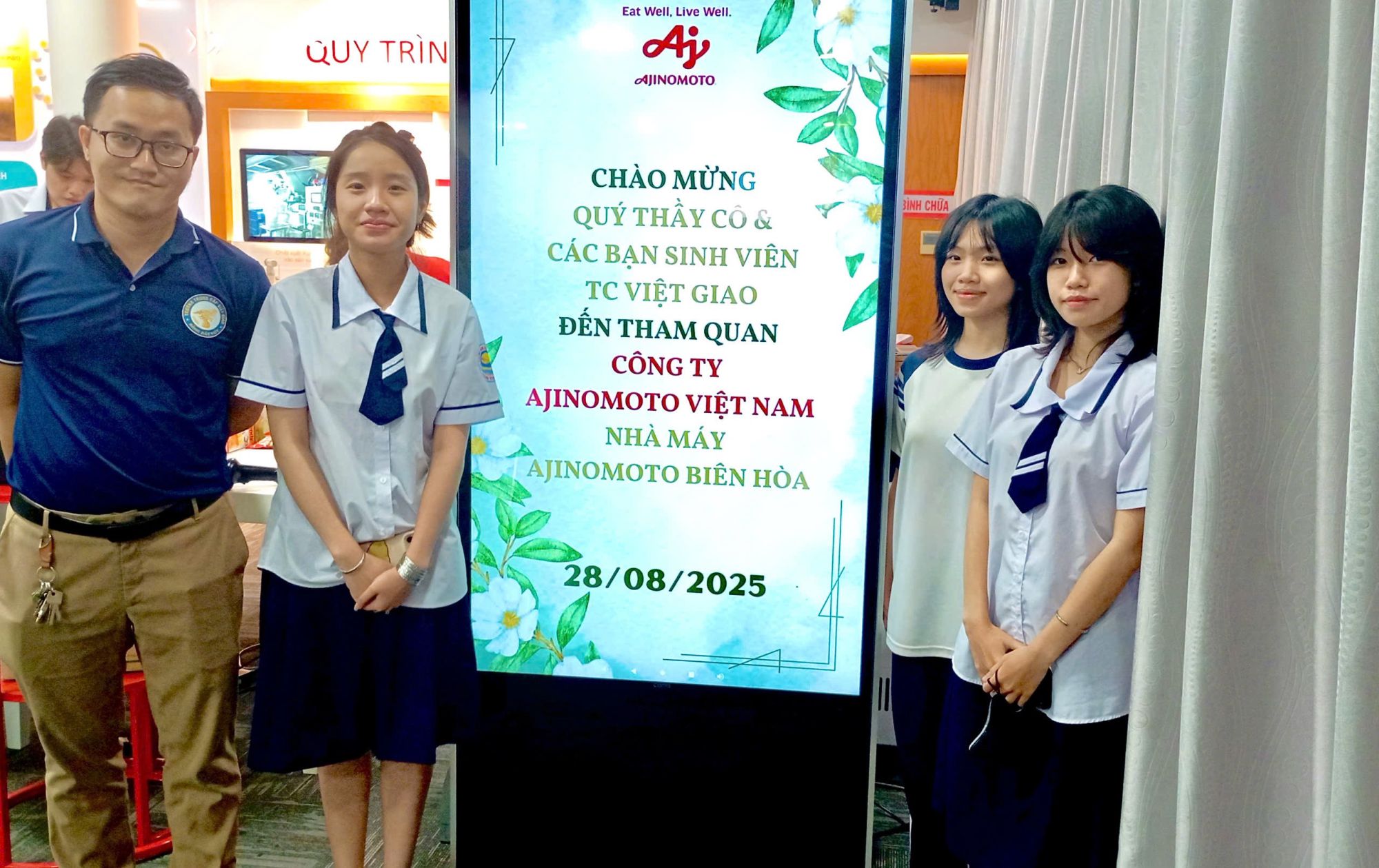 Kiến tập