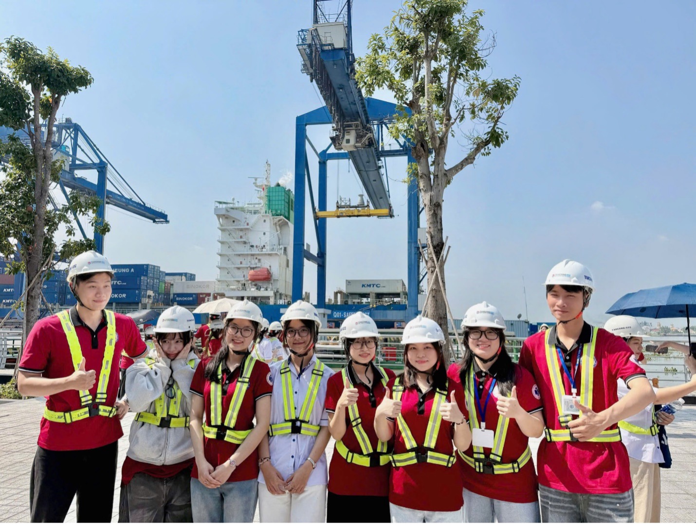 Ngành kinh doanh quốc tế