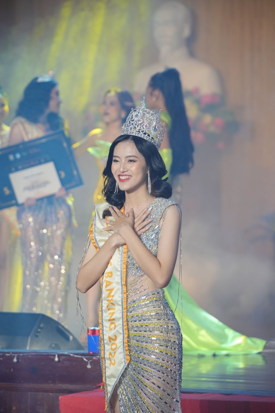 Hoa khôi Miss Banking 2022