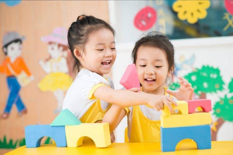 Trẻ mầm non
