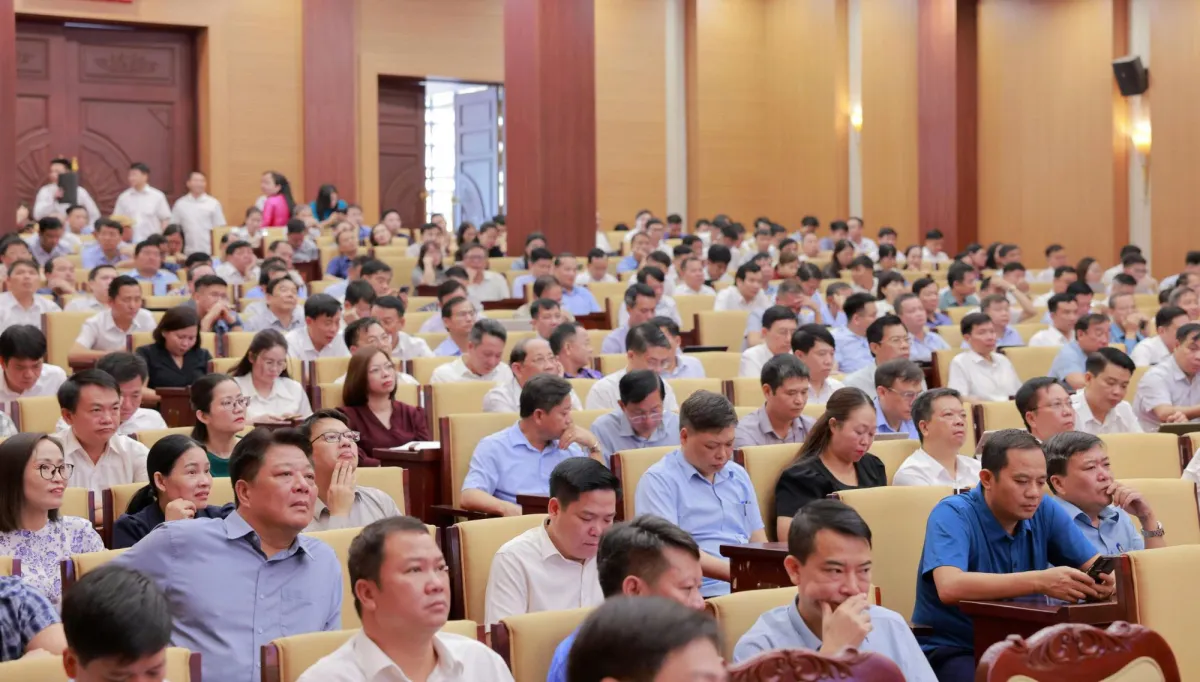 Các học viên dự chương trình bồi dưỡng
