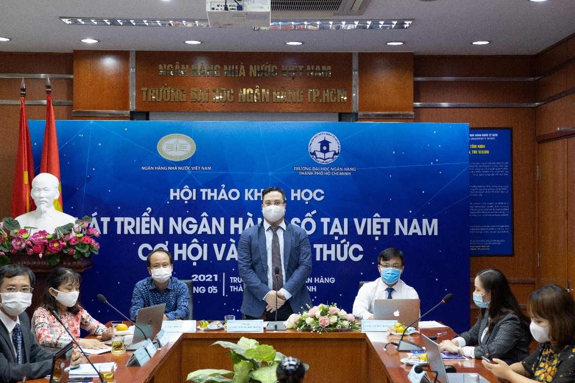 PGS- TS Nguyễn Đức Trung phát biểu khai mạc hội thảo