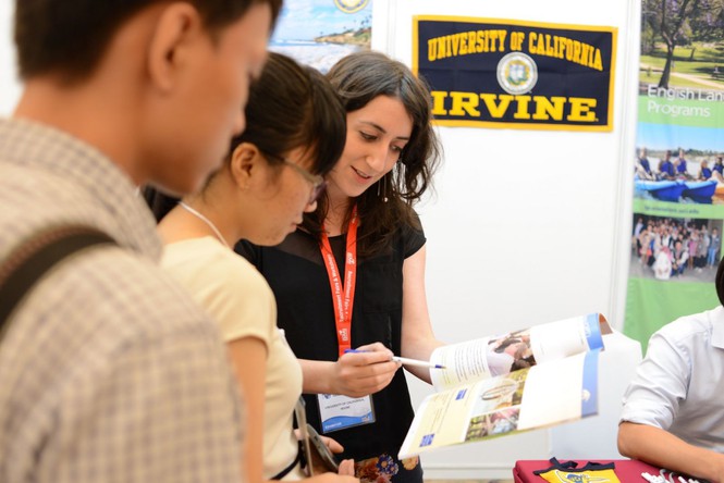 Hiện có gần 30.000 du học sinh Việt Nam tại Mỹ. 